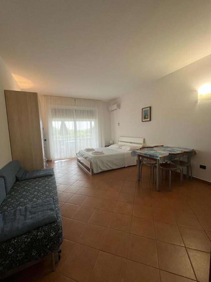Jonio Vacanze Residence Castellaneta Marina Exteriör bild