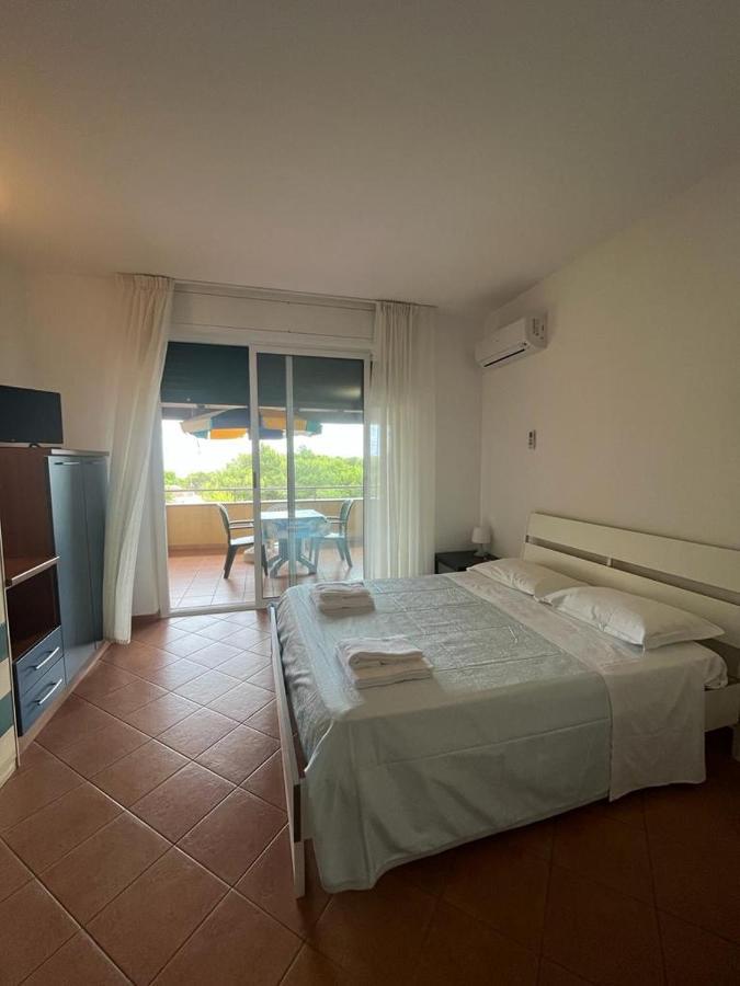 Jonio Vacanze Residence Castellaneta Marina Exteriör bild