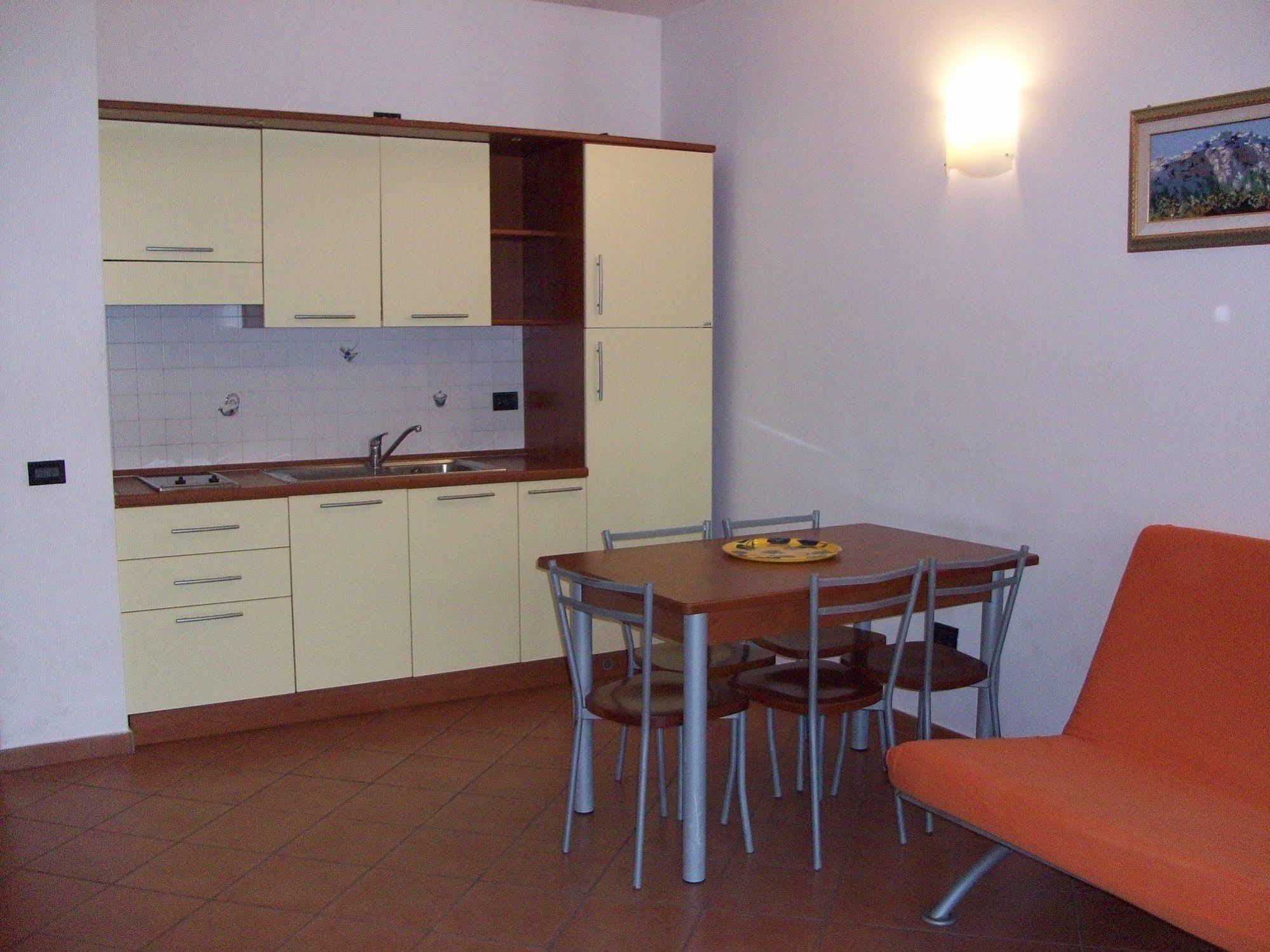 Jonio Vacanze Residence Castellaneta Marina Exteriör bild